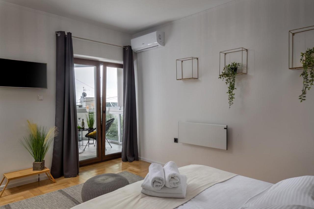 Villa Adriatic, Apartment Chiara With Sea View And Heated Swimming Pool, Free Private Parking, Ičići Exterior foto
